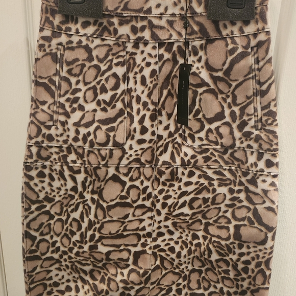 Faux Fur Leopard Print Skirt - Picture 4 of 10